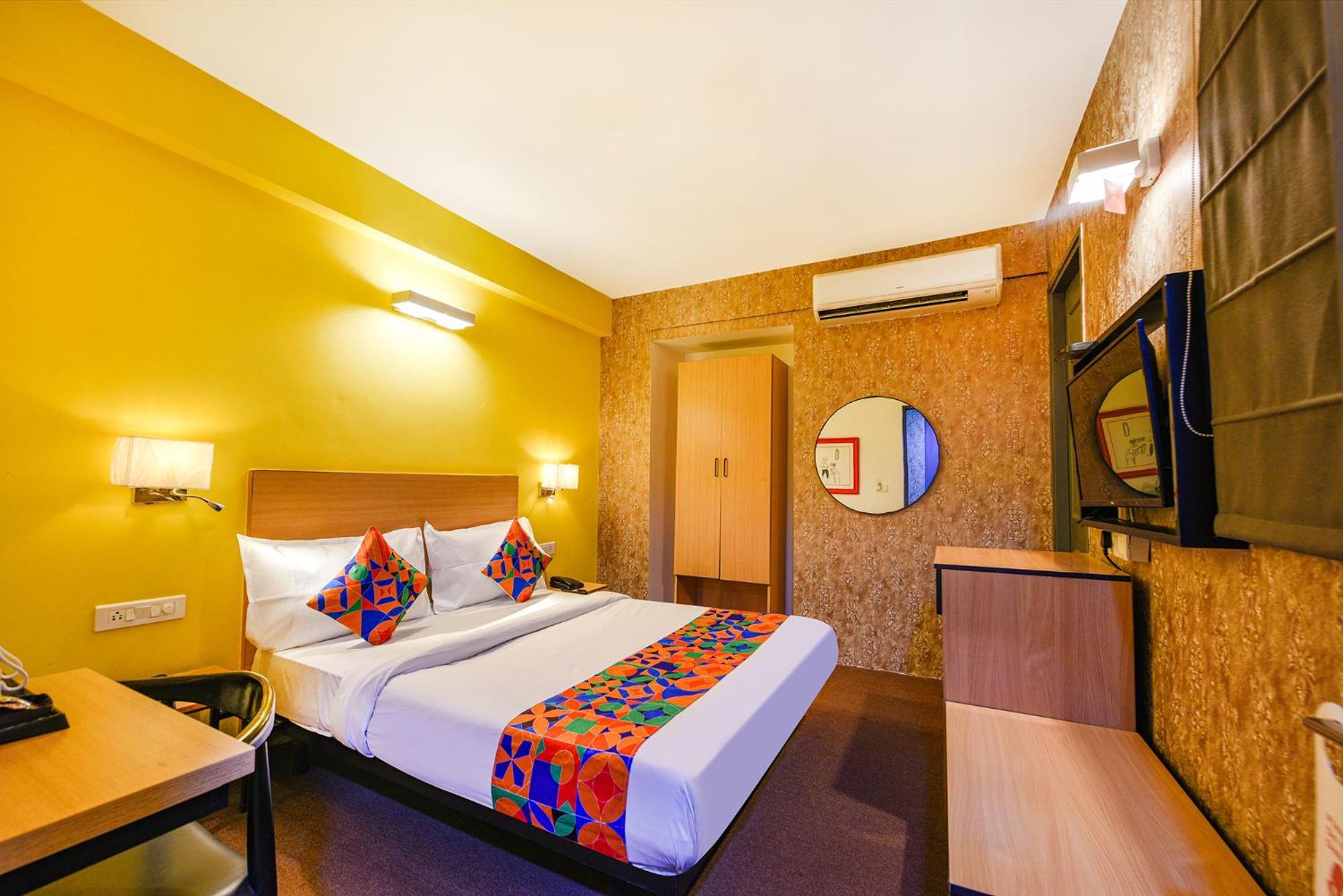 Fabhotel Old Meple Leaf 구르가온 외부 사진