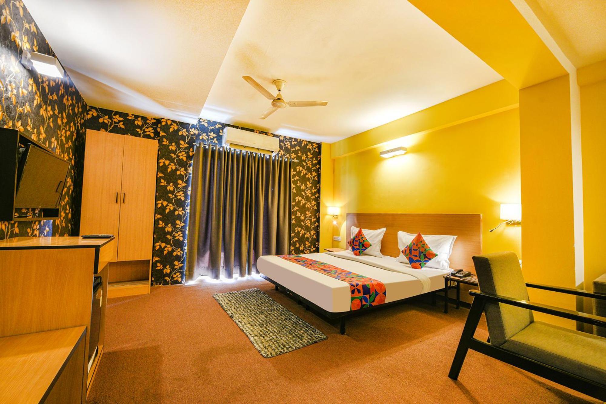 Fabhotel Old Meple Leaf 구르가온 외부 사진