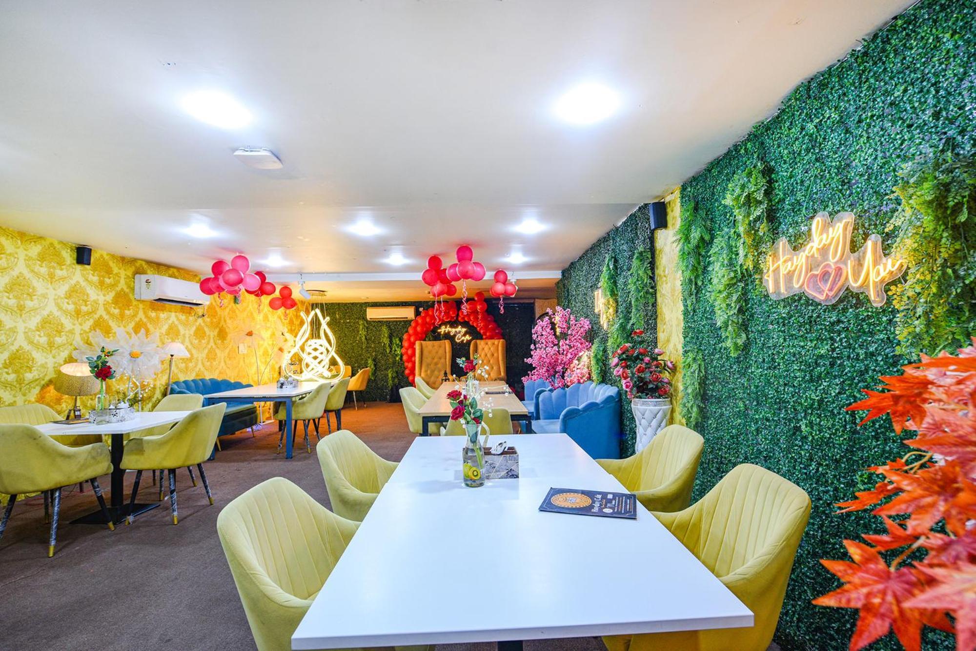 Fabhotel Old Meple Leaf 구르가온 외부 사진