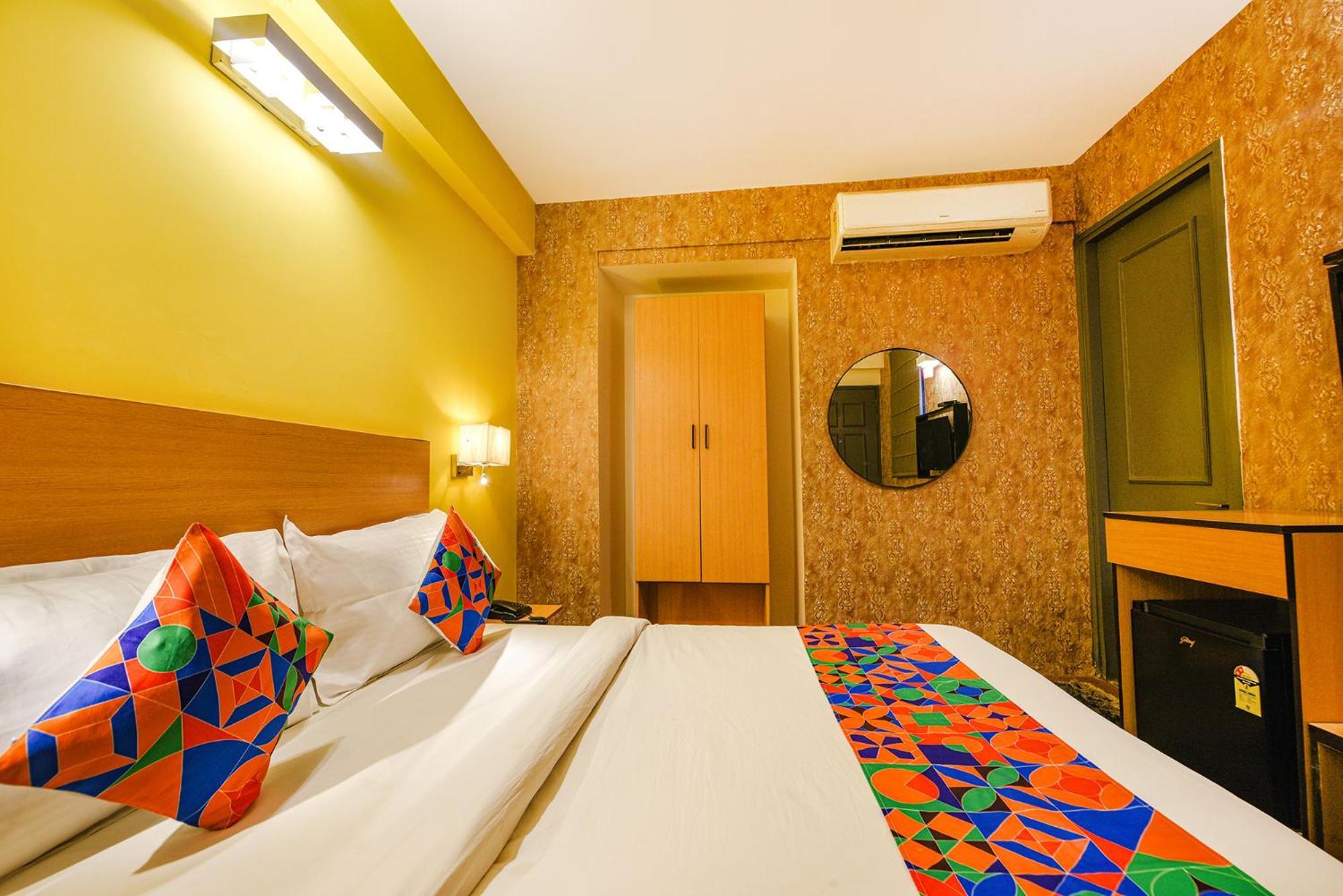 Fabhotel Old Meple Leaf 구르가온 외부 사진