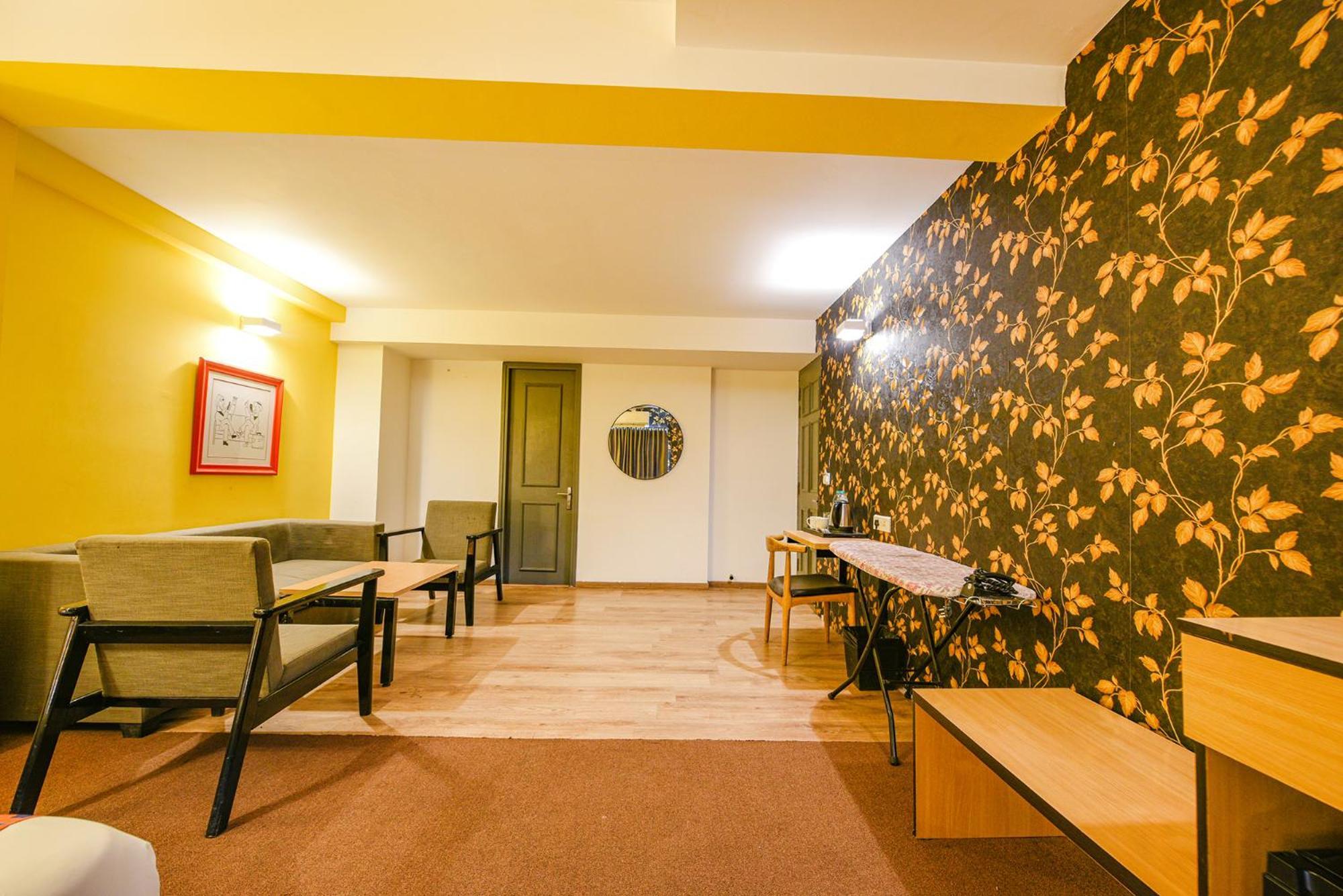 Fabhotel Old Meple Leaf 구르가온 외부 사진