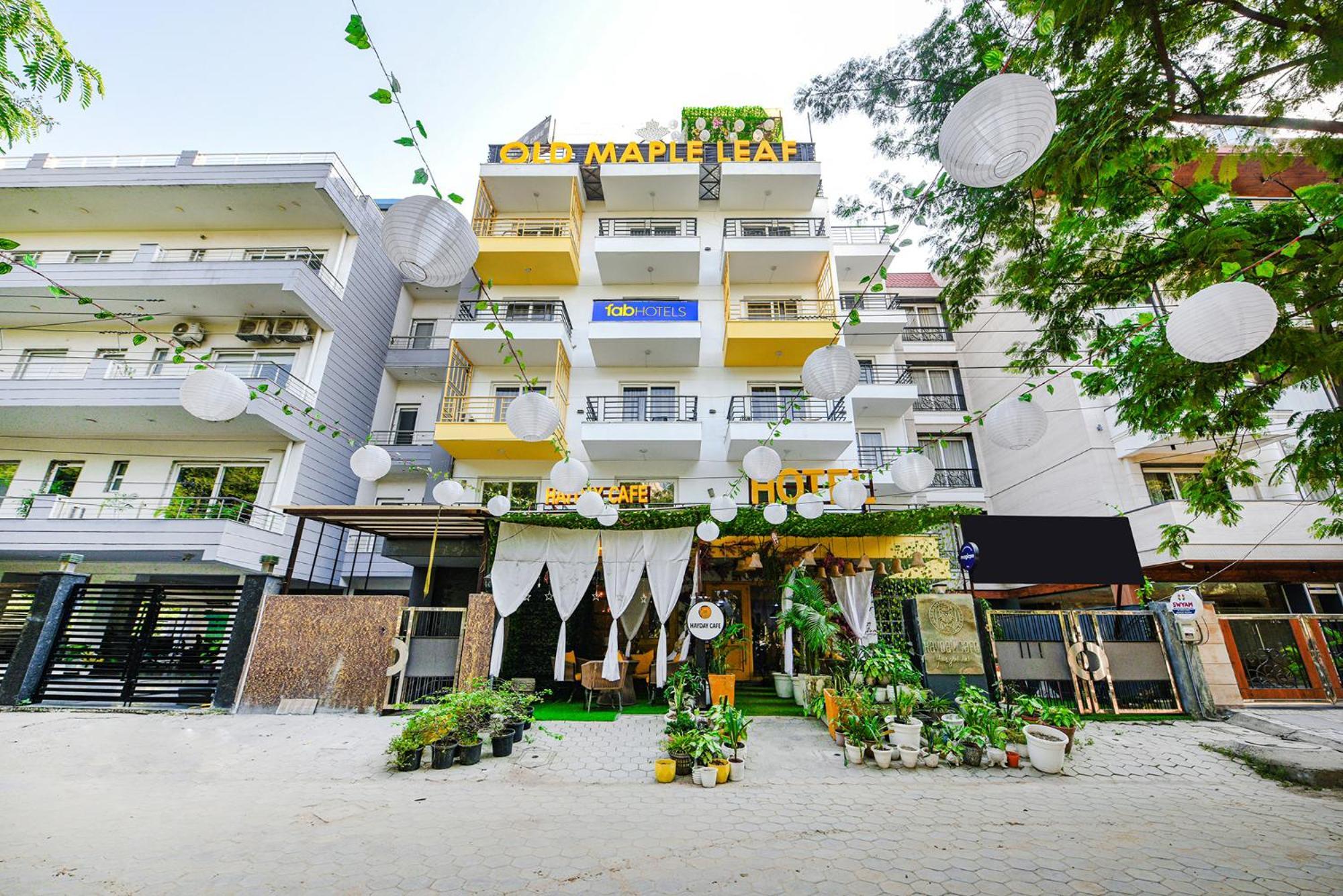 Fabhotel Old Meple Leaf 구르가온 외부 사진