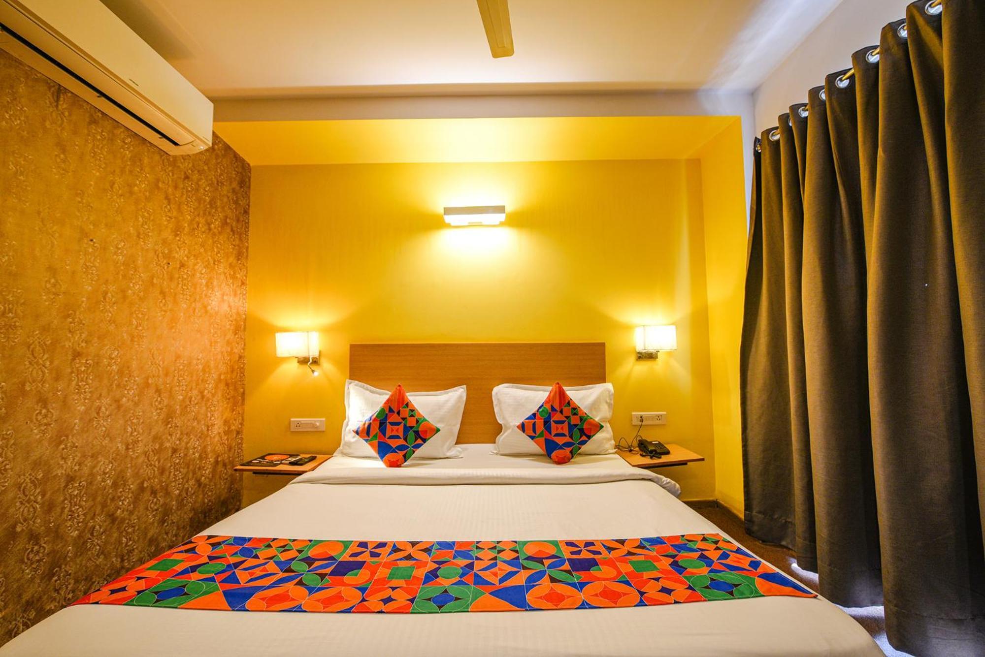 Fabhotel Old Meple Leaf 구르가온 외부 사진